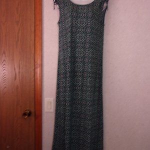 Christopher & Banks (NWT) Green, White & Black Short Sleeve Midi Dress Size M